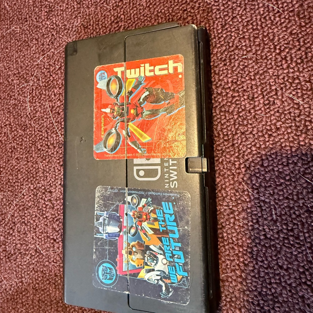 Nintendo Switch Console - Picture 3 of 6